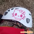 Hello Kitty koponya matrica bukósisakon